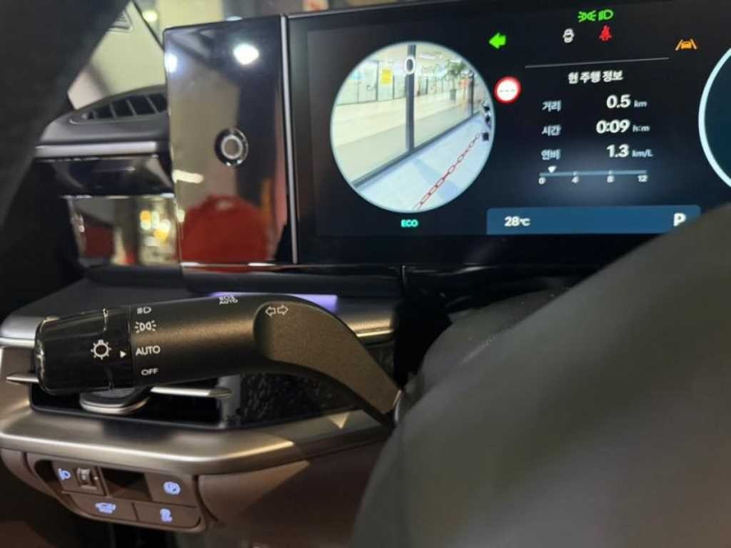 현대 그랜저 그랜저 (GN7) LPG 3.5 2WD 익스클루시브 이미지 12