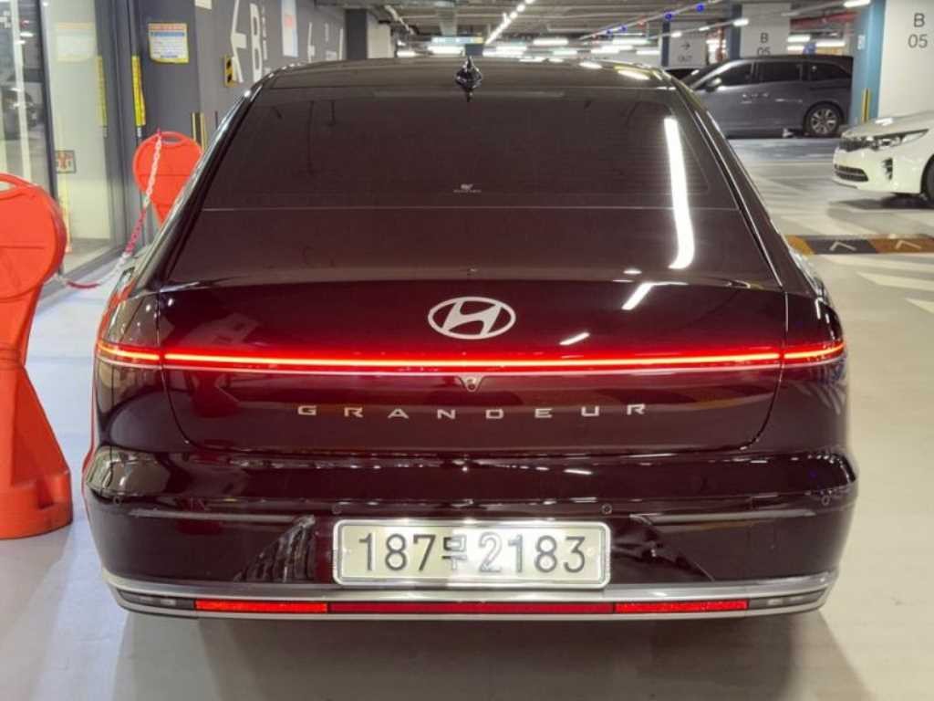 현대 그랜저 그랜저 (GN7) LPG 3.5 2WD 익스클루시브 이미지 5