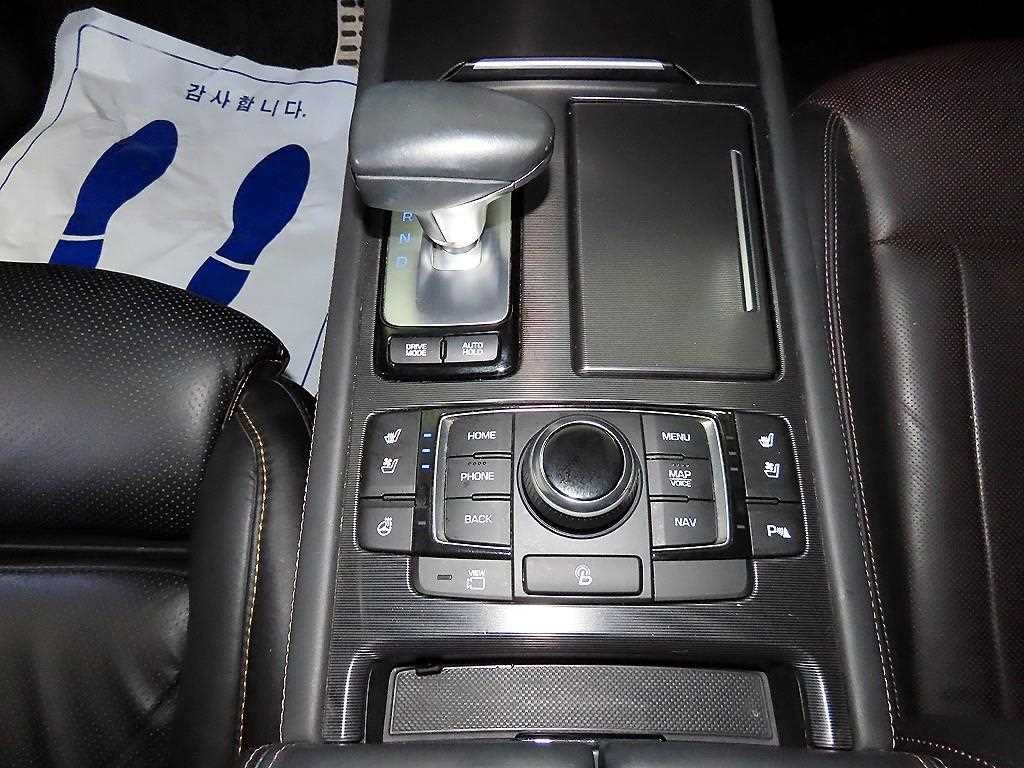 제네시스 G80 3.3 T AWD 스포츠 이미지 12