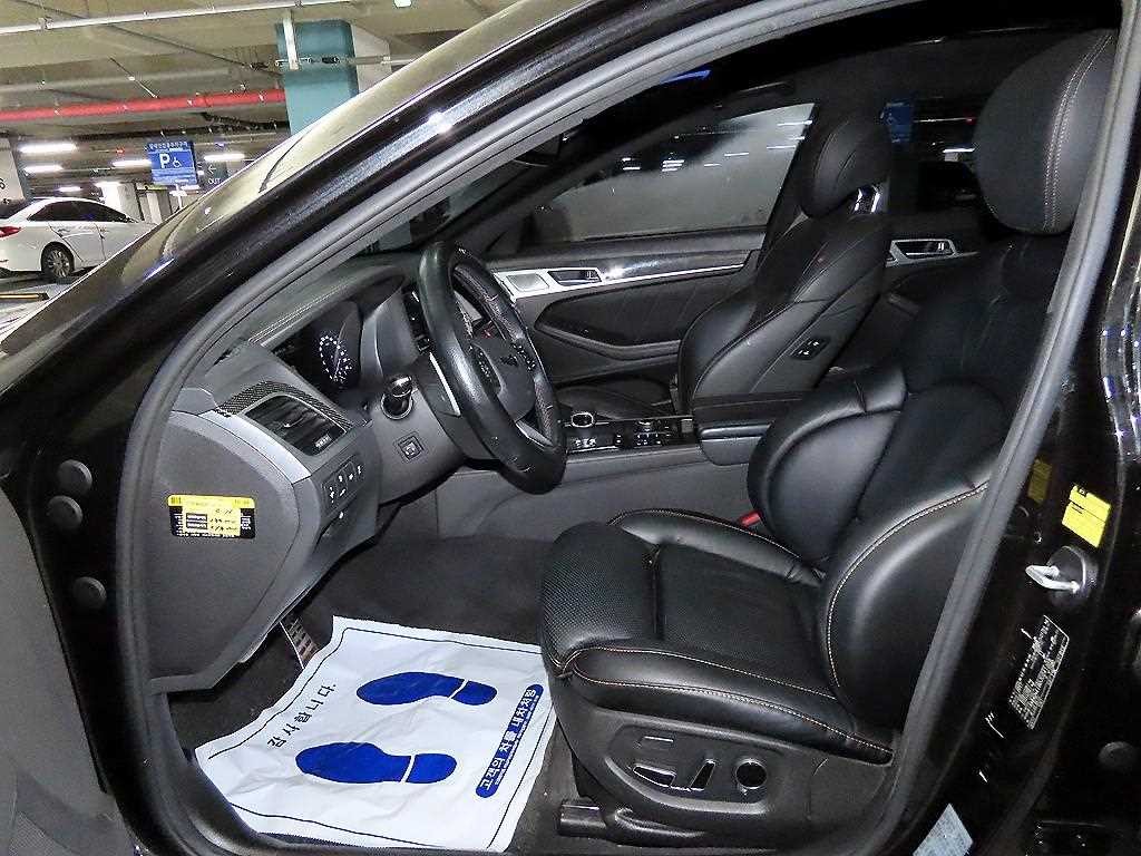 제네시스 G80 3.3 T AWD 스포츠 이미지 6