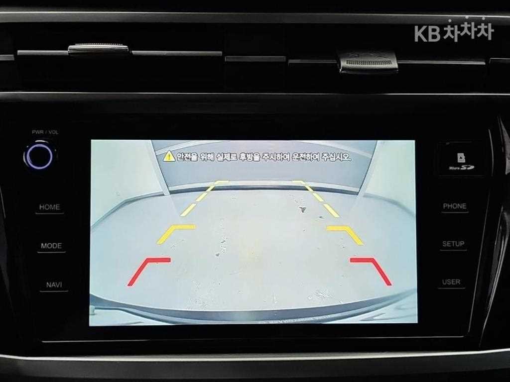 KG모빌리티(쌍용) 코란도 뷰티풀코란도 2WD 디젤 1.6 딜라이트 플러스 이미지 15
