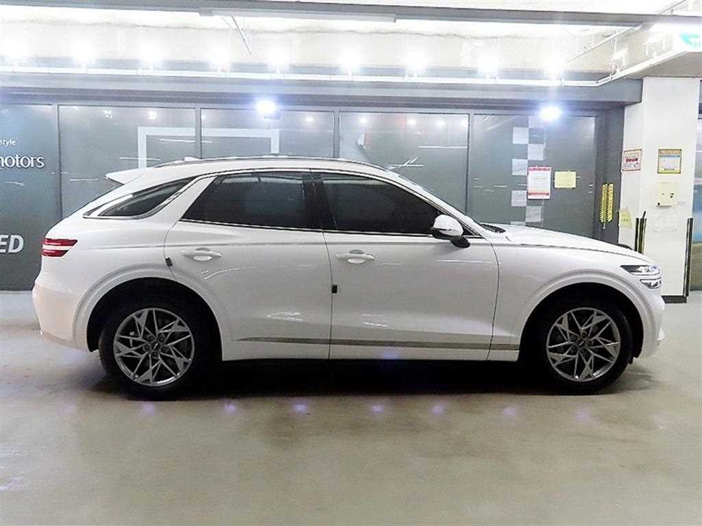 제네시스 GV70 2.5T 가솔린 2WD 기본형 이미지 4