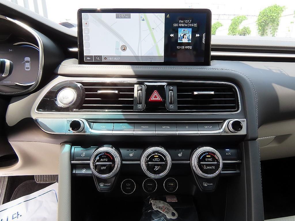 제네시스 G70 더 뉴 G70 가솔린 2.0T 4WD 기본형 이미지 12