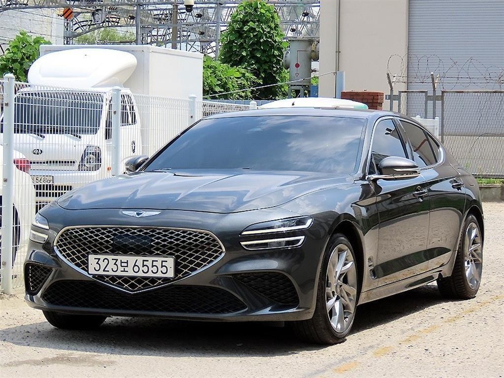 제네시스 G70 더 뉴 G70 가솔린 2.0T 4WD 기본형 이미지 2