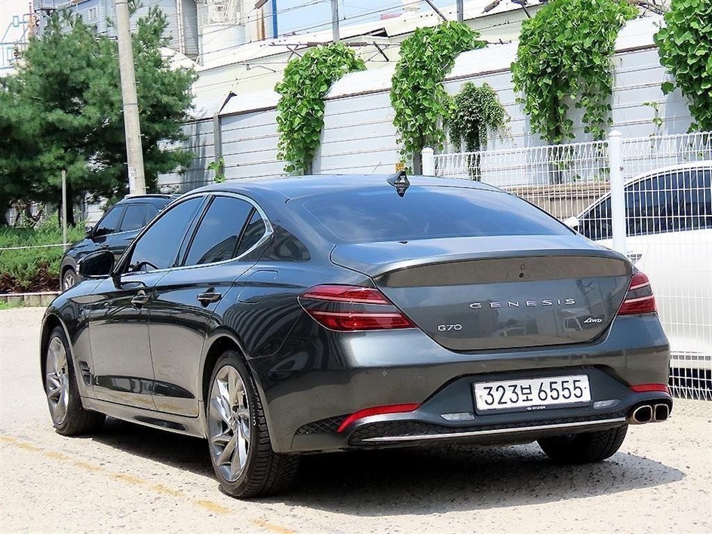 제네시스 G70 더 뉴 G70 가솔린 2.0T 4WD 기본형 이미지 3