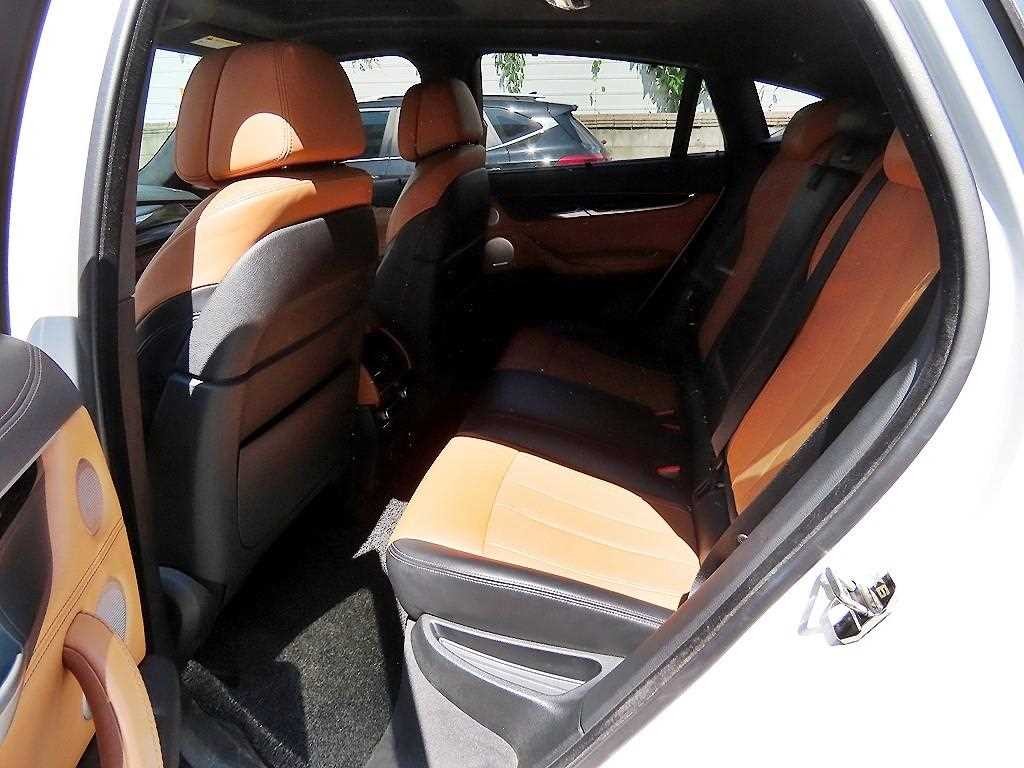 BMW X6 X6 (F16) M50 D 이미지 6