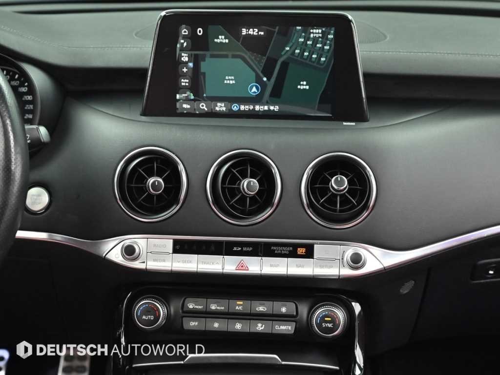 기아 스팅어 가솔린 2.0 터보 2WD 플래티넘 이미지 16