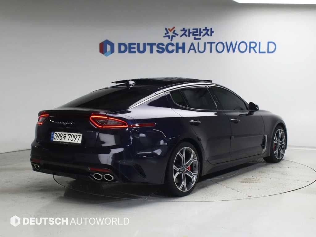 기아 스팅어 가솔린 2.0 터보 2WD 플래티넘 이미지 2