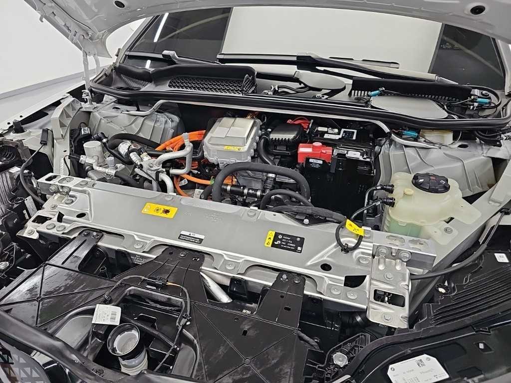 BMW iX xDrive 50 스포츠 플러스 이미지 5