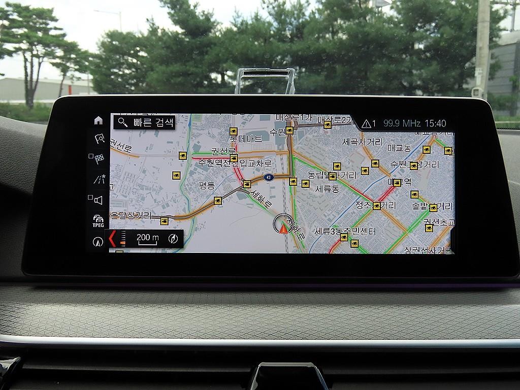BMW 5시리즈 5시리즈 (G30) 520d M 스포츠 스페셜 에디션 이미지 14