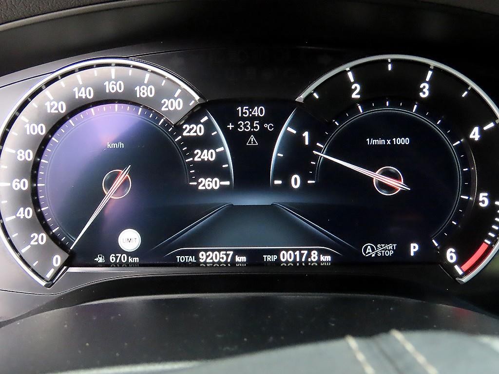BMW 5시리즈 5시리즈 (G30) 520d M 스포츠 스페셜 에디션 이미지 9