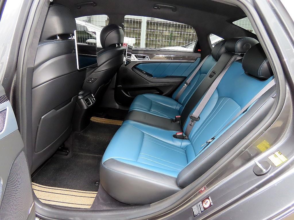 제네시스 G80 3.3 T AWD 스포츠 이미지 6