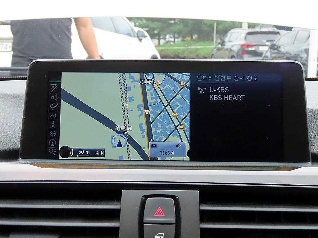 BMW 3시리즈 3시리즈 (F30) 320d 이미지 14