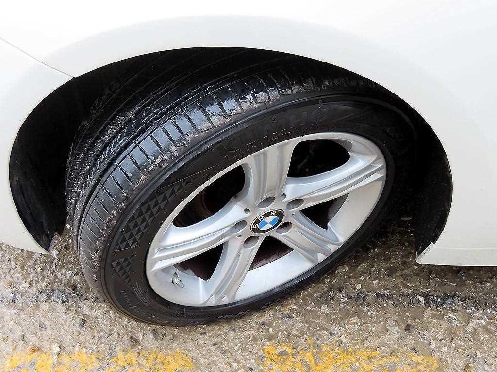 BMW 3시리즈 3시리즈 (F30) 320d 이미지 20