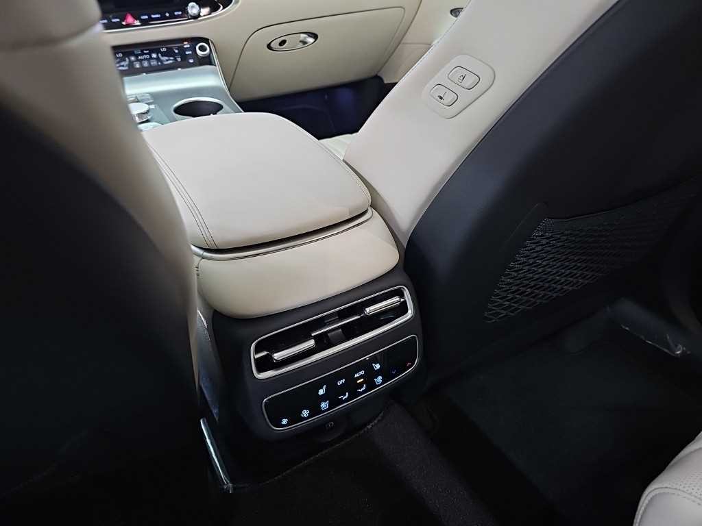 제네시스 GV70 2.5T 가솔린 AWD 이미지 13