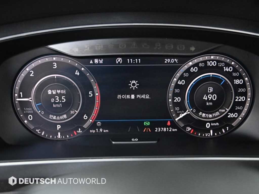 폭스바겐 티구안 티구안(2세대) 2.0 TDI 프레스티지 4모션 이미지 8