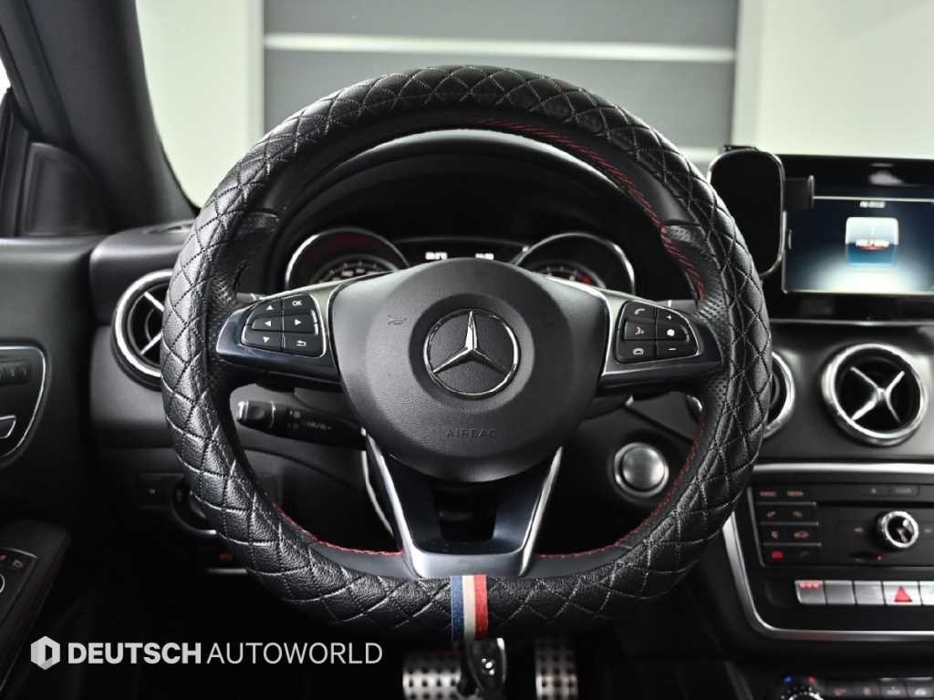 벤츠 CLA 클래스 CLA클래스 CLA 220 AMG LINE 이미지 13