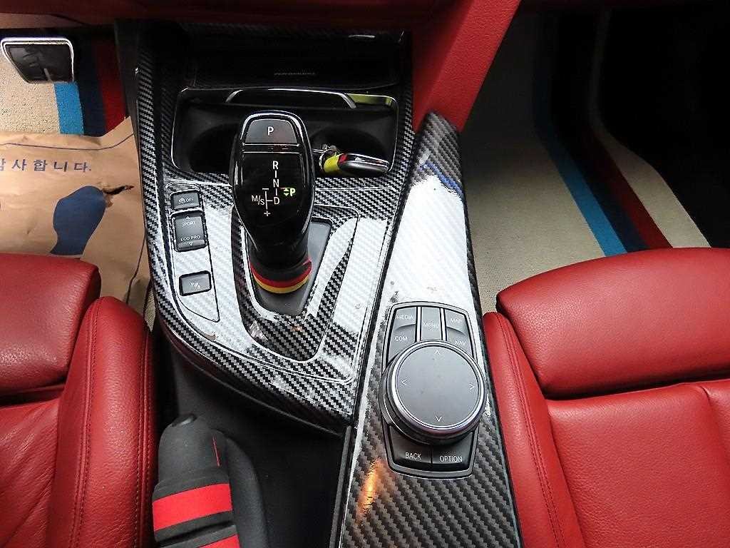 BMW 4시리즈 4시리즈 (F32) 420i 쿠페 M 스포츠 이미지 10