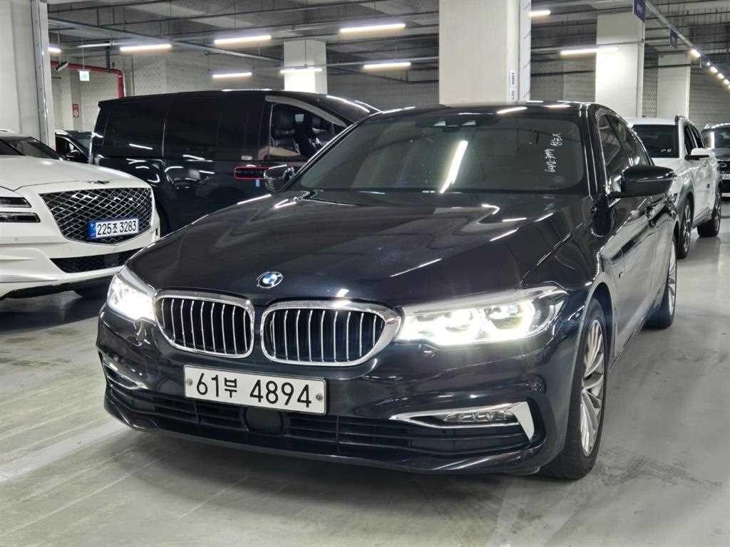 BMW 5시리즈 5시리즈 (G30) 530i xDrive 럭셔리 플러스 이미지 1