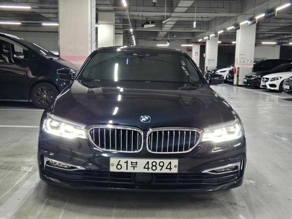 BMW 5시리즈 5시리즈 (G30) 530i xDrive 럭셔리 플러스 이미지 2