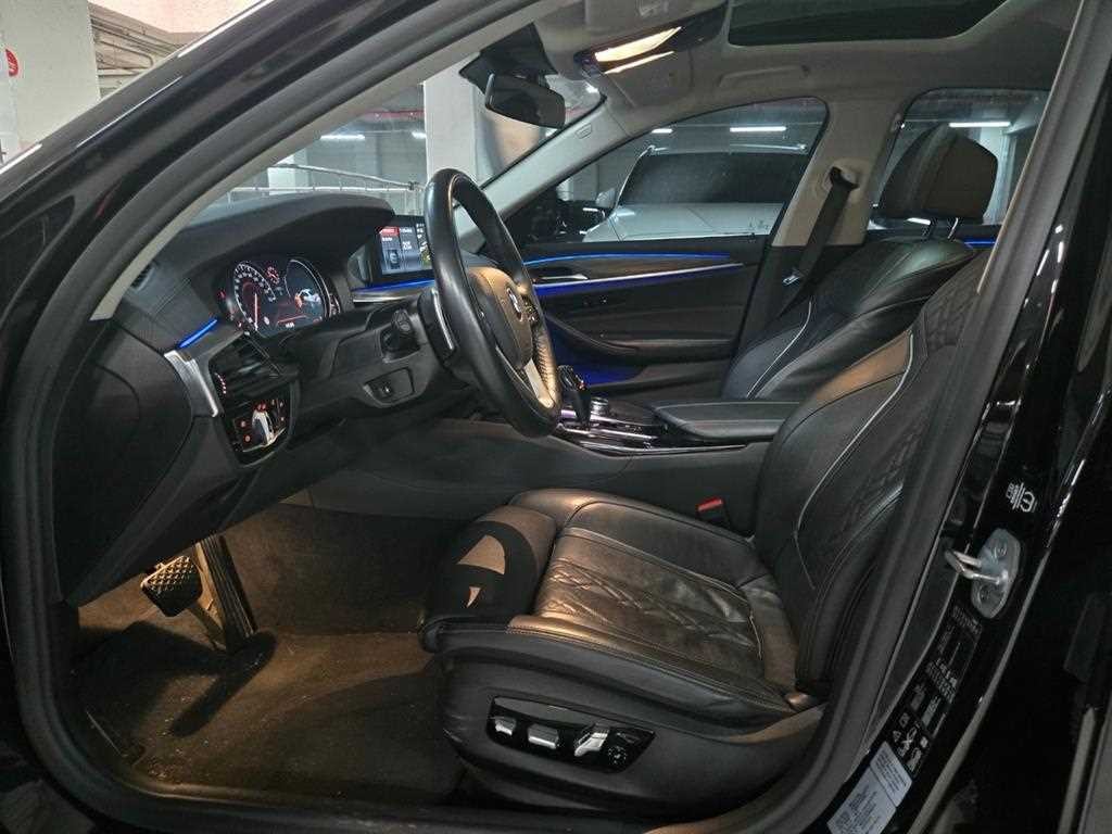 BMW 5시리즈 5시리즈 (G30) 530i xDrive 럭셔리 플러스 이미지 4