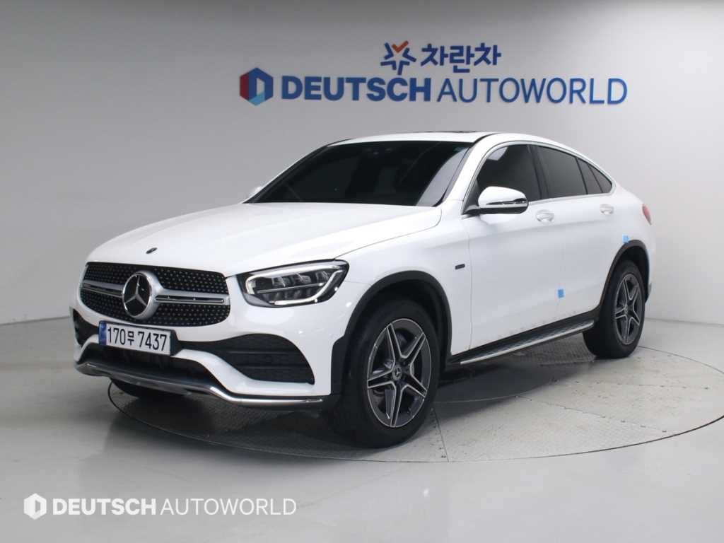벤츠 GLC 클래스 GLC클래스 X253 GLC 300 e 4MATIC 쿠페 이미지 1