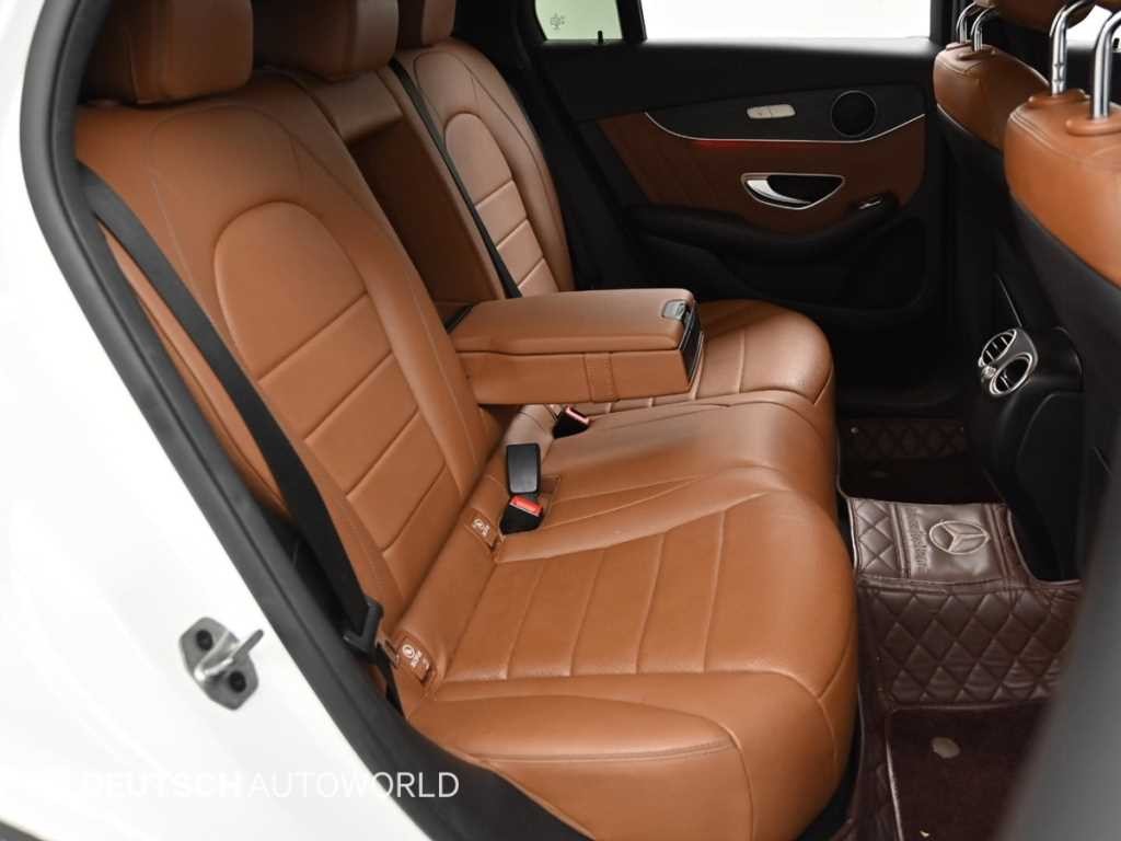 벤츠 GLC 클래스 GLC클래스 X253 GLC 300 e 4MATIC 쿠페 이미지 12