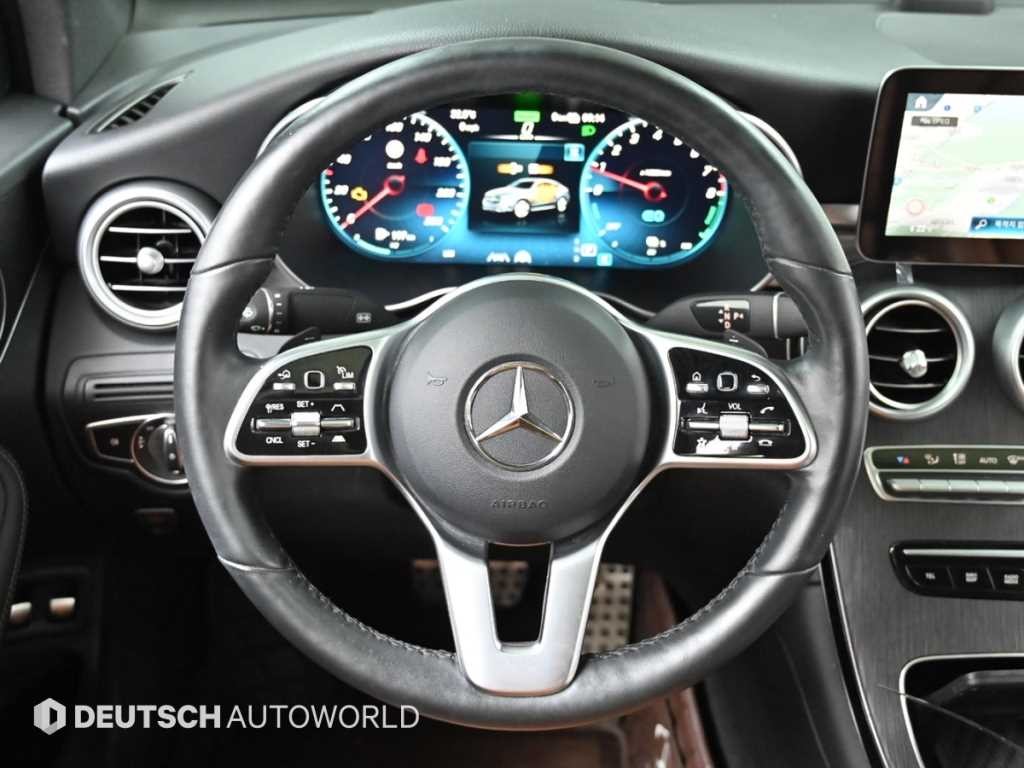 벤츠 GLC 클래스 GLC클래스 X253 GLC 300 e 4MATIC 쿠페 이미지 13
