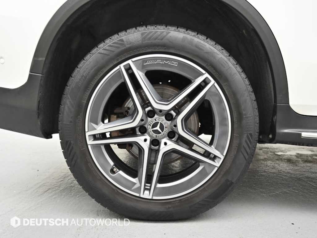 벤츠 GLC 클래스 GLC클래스 X253 GLC 300 e 4MATIC 쿠페 이미지 5