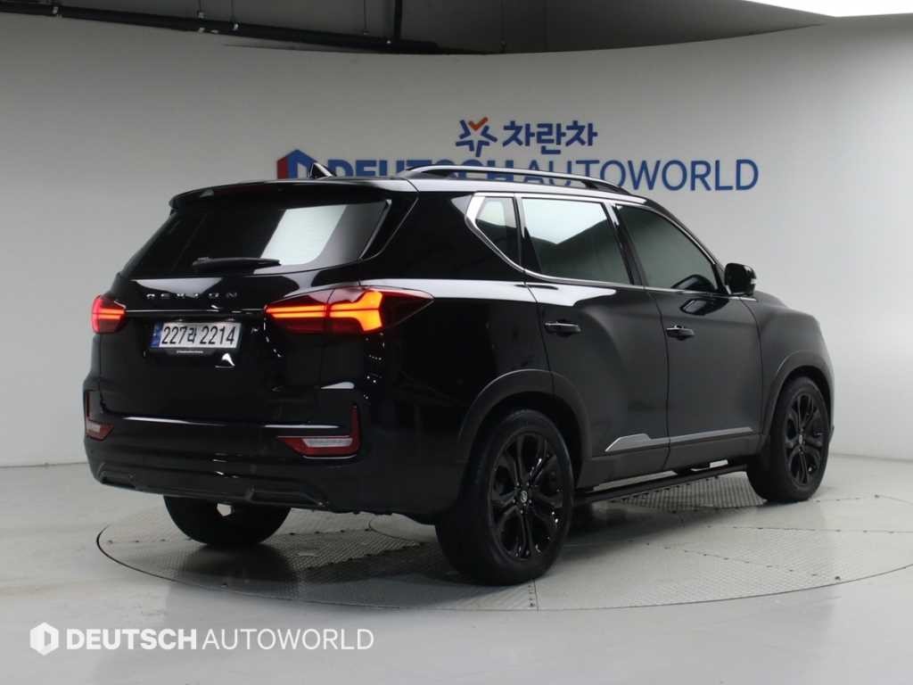 KG모빌리티(쌍용) 렉스턴 올 뉴 렉스턴 (Y450) 디젤 2.2 4WD 더 블랙 이미지 2