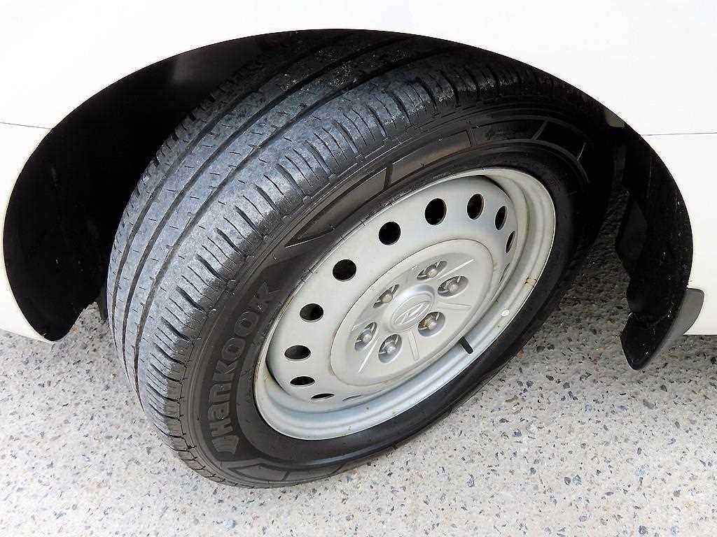 현대 스타리아 2WD 디젤 카고 스마트 5인승 이미지 17