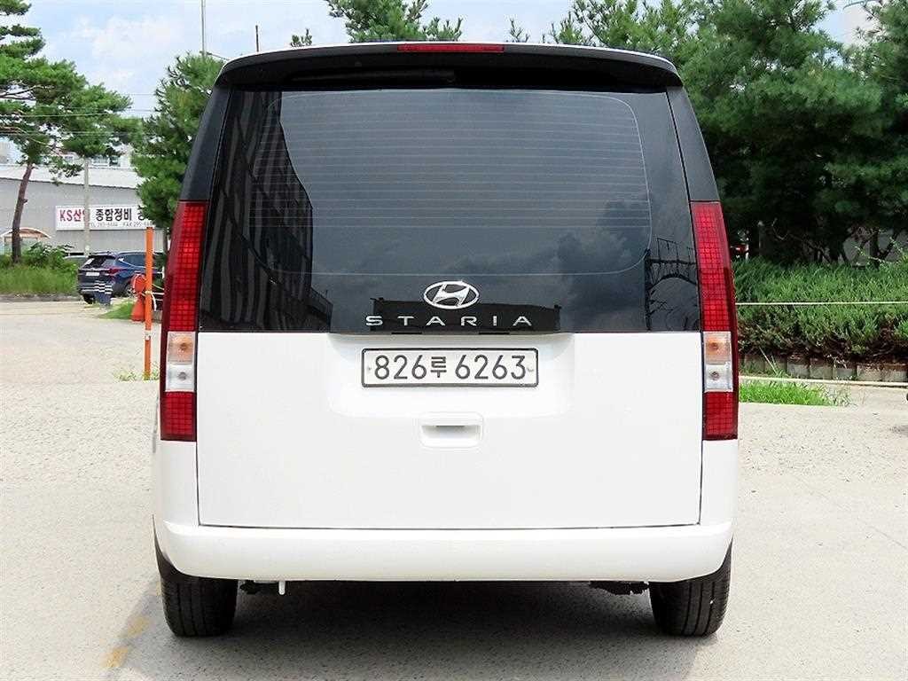 현대 스타리아 2WD 디젤 카고 스마트 5인승 이미지 4