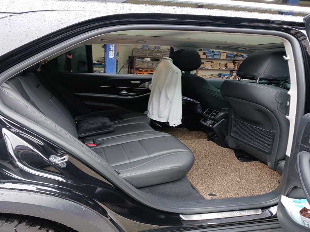 벤츠 GLE 클래스 GLE 클래스 W167 GLE 300d 4MATIC 이미지 10