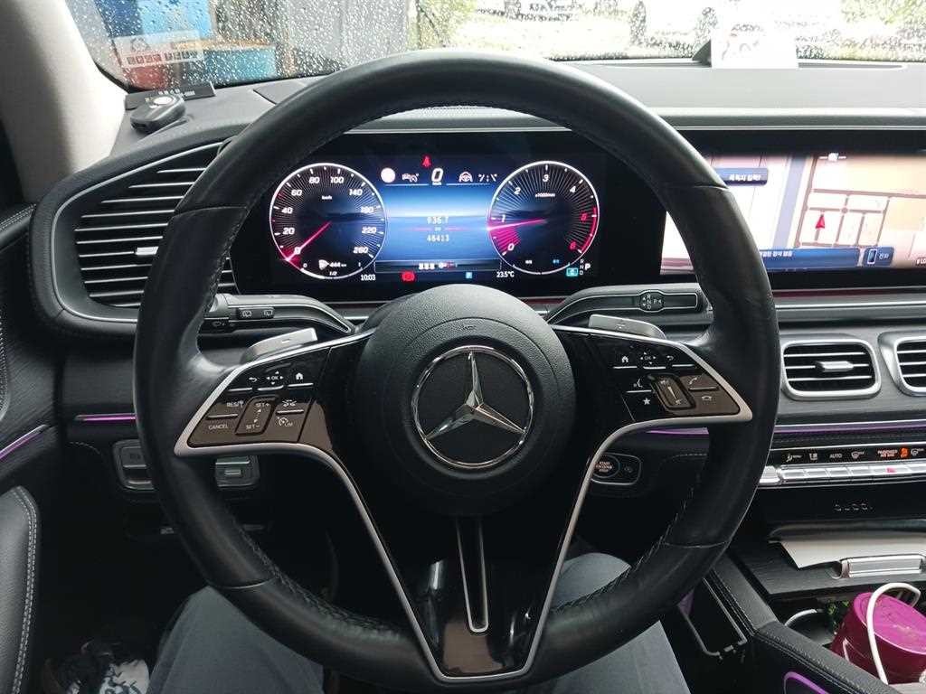 벤츠 GLE 클래스 GLE 클래스 W167 GLE 300d 4MATIC 이미지 5