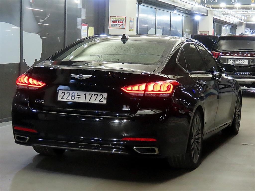 제네시스 G80 3.3 GDI AWD 프리미엄 럭셔리 이미지 4