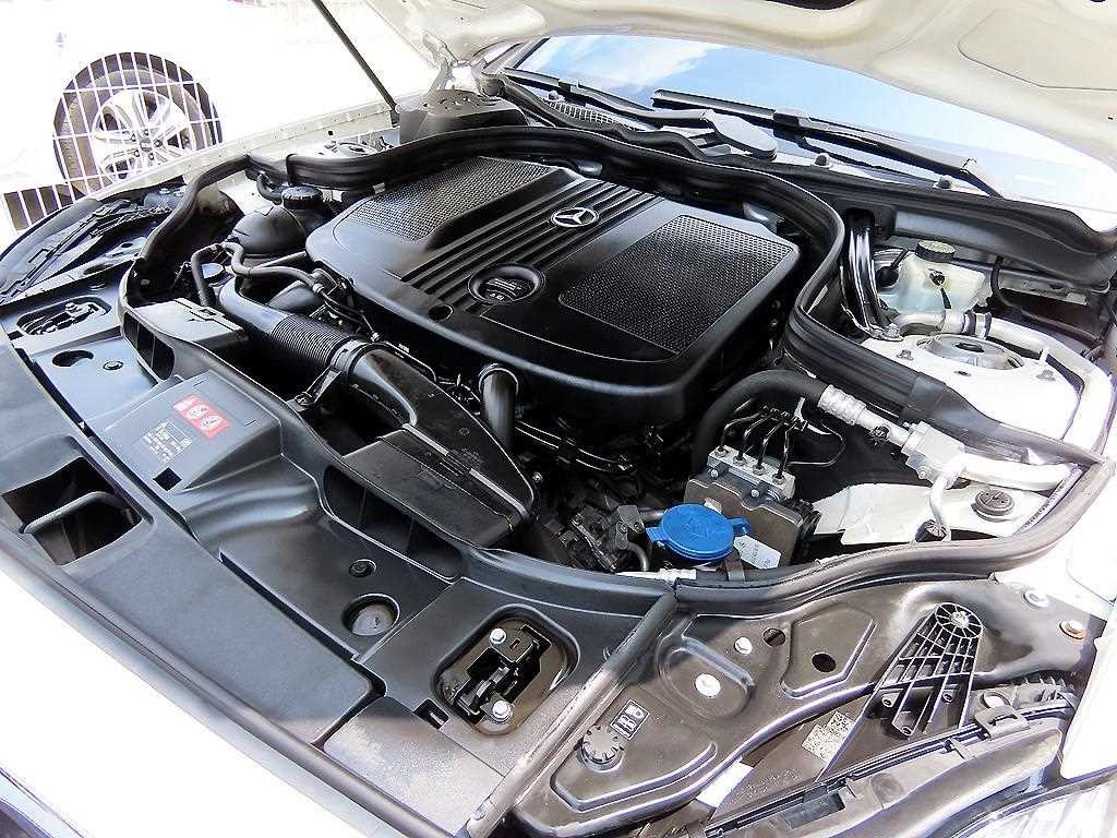 벤츠 CLS 클래스 CLS클래스 W218 CLS 250 d 4MATIC AMG Line 이미지 19