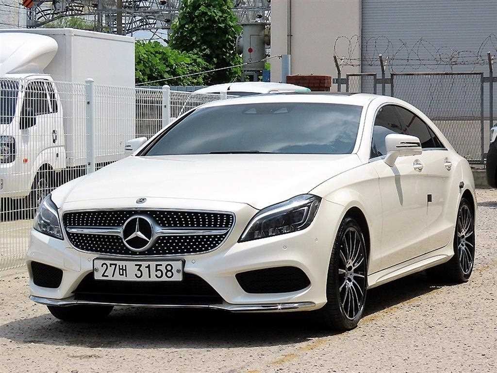 벤츠 CLS 클래스 CLS클래스 W218 CLS 250 d 4MATIC AMG Line 이미지 2