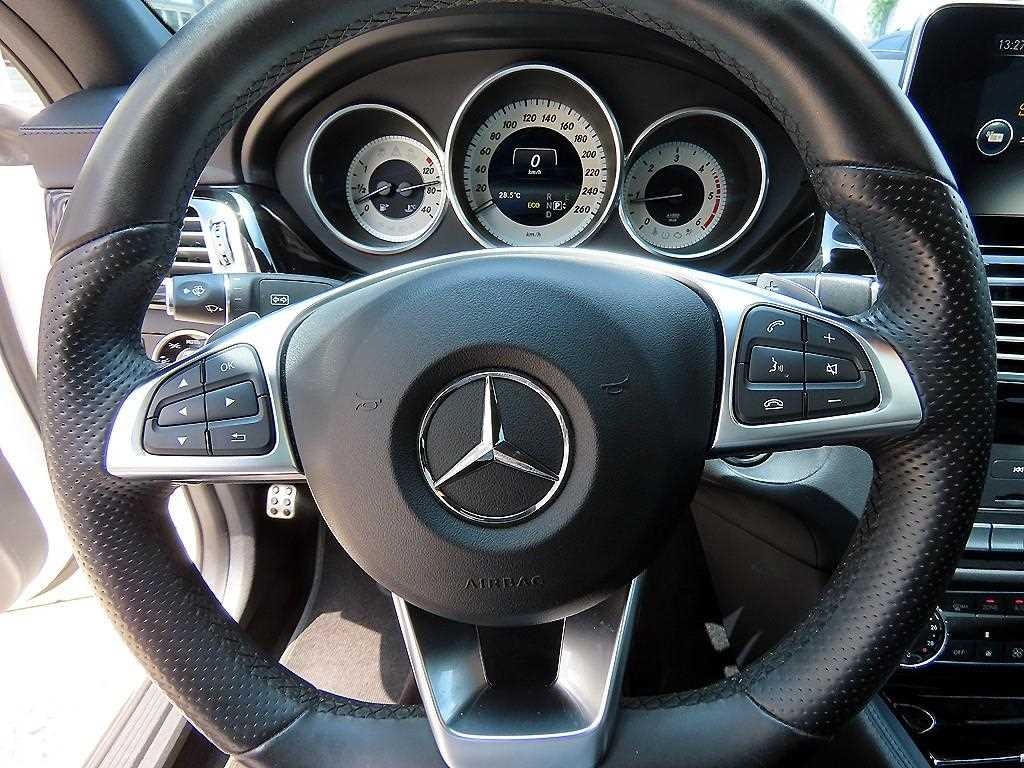 벤츠 CLS 클래스 CLS클래스 W218 CLS 250 d 4MATIC AMG Line 이미지 8
