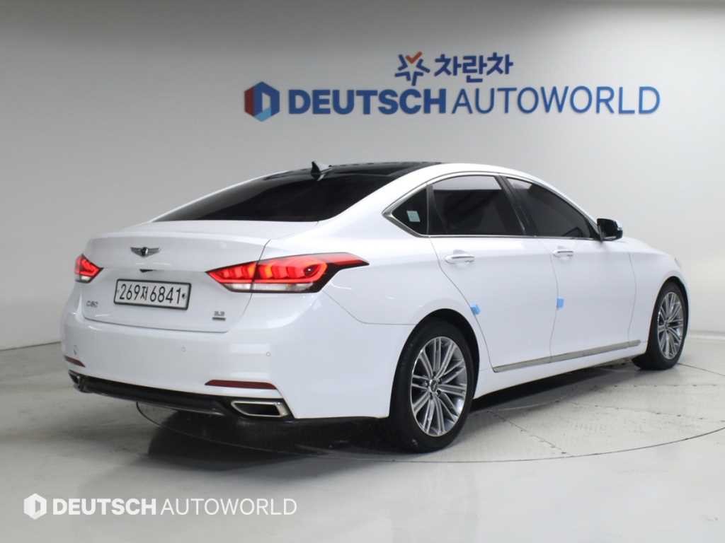 제네시스 G80 3.3 GDI AWD 럭셔리 이미지 2