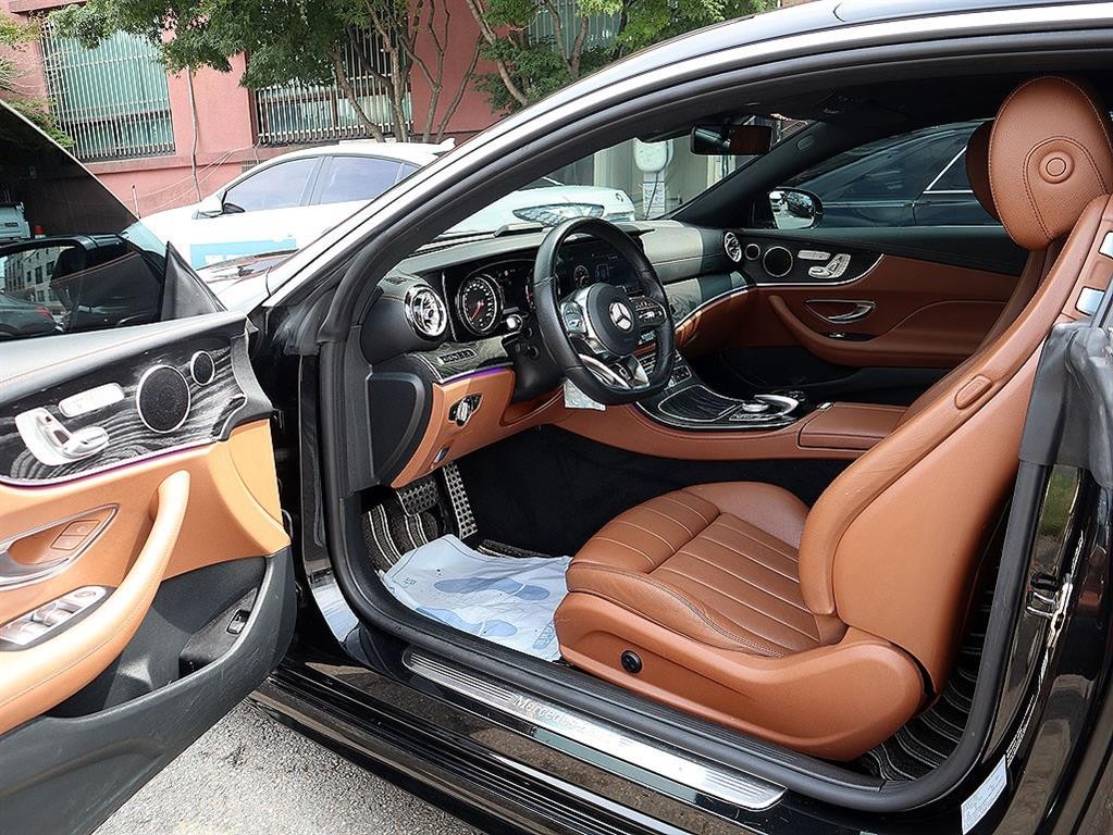 벤츠 E 클래스 E-클래스 W213 E220d 쿠페 이미지 6