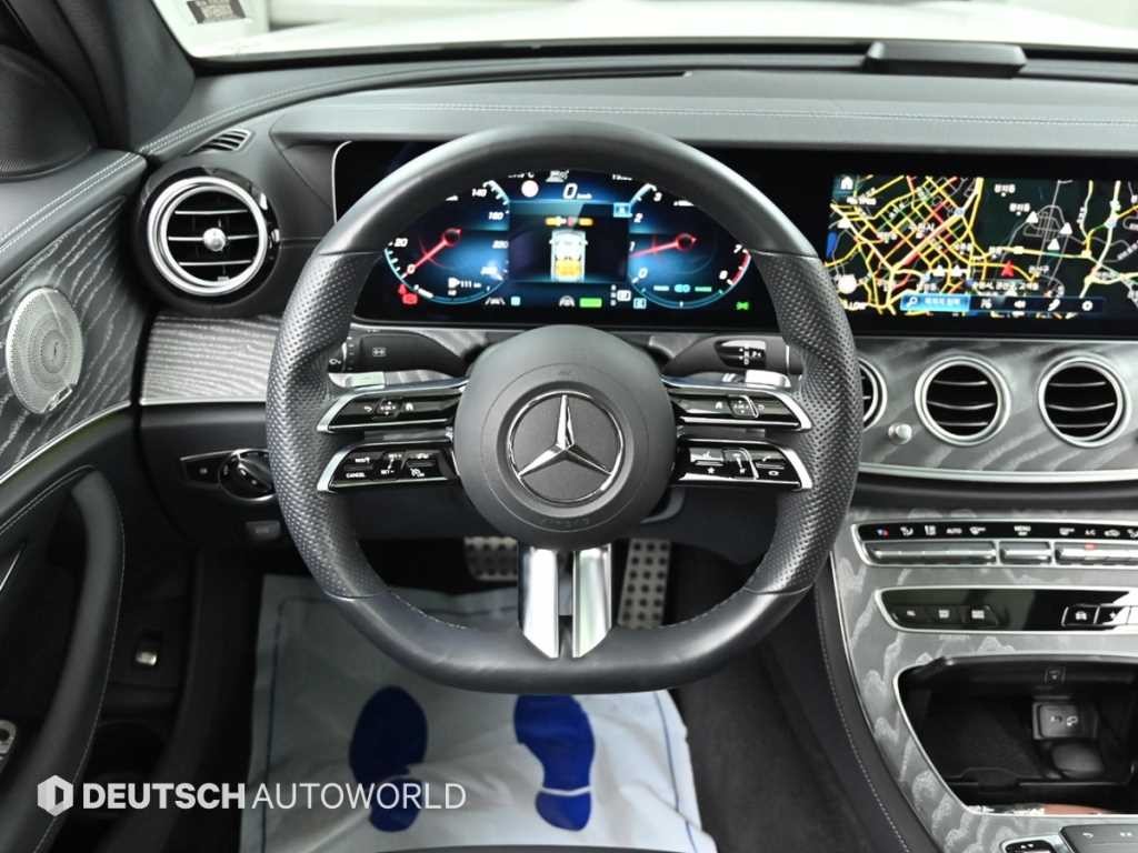 벤츠 E 클래스 E-클래스 W213 E350 4MATIC AMG LINE 이미지 13