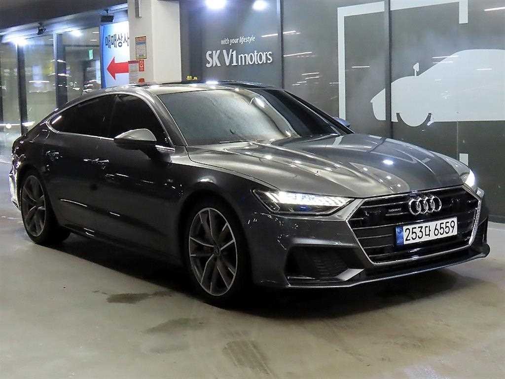 아우디 A7 A7 (4K) 55 TFSI 콰트로 프리미엄 이미지 1