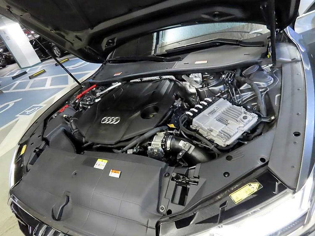 아우디 A7 A7 (4K) 55 TFSI 콰트로 프리미엄 이미지 19