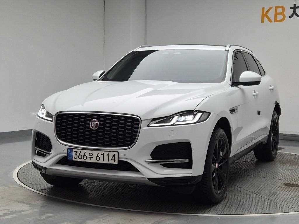 재규어 F-PACE P 250 SE 이미지 1