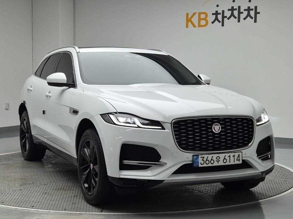 재규어 F-PACE P 250 SE 이미지 3