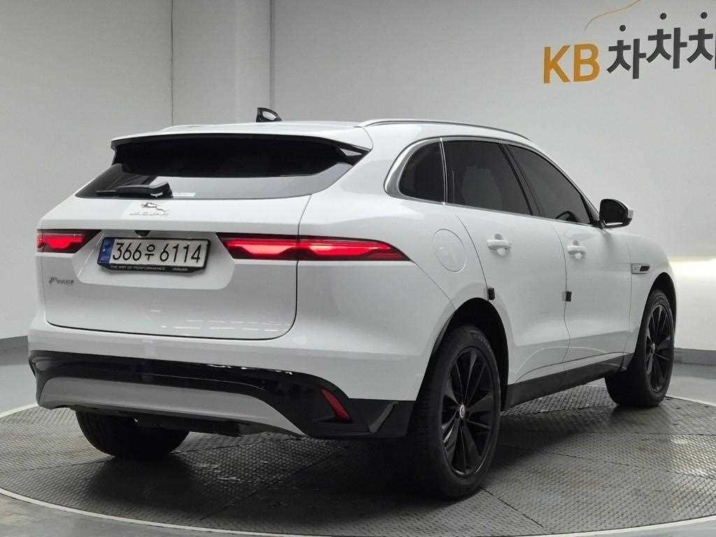 재규어 F-PACE P 250 SE 이미지 4