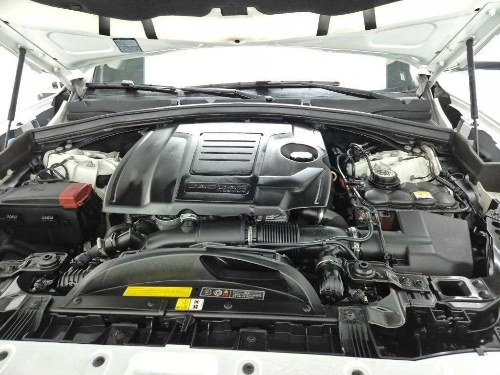 재규어 F-PACE P 250 SE 이미지 6