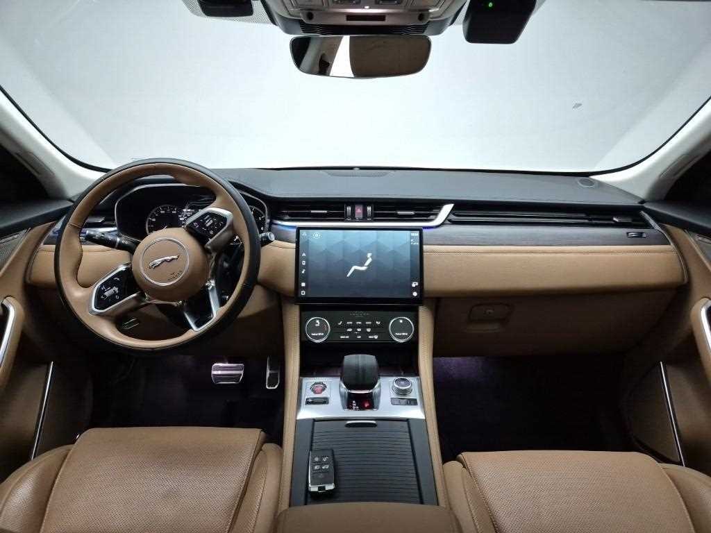 재규어 F-PACE P 250 SE 이미지 9