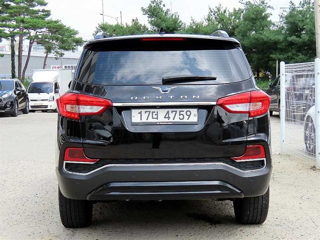 KG모빌리티(쌍용) 렉스턴 G4렉스턴 디젤 2.2 4WD 헤리티지 이미지 4