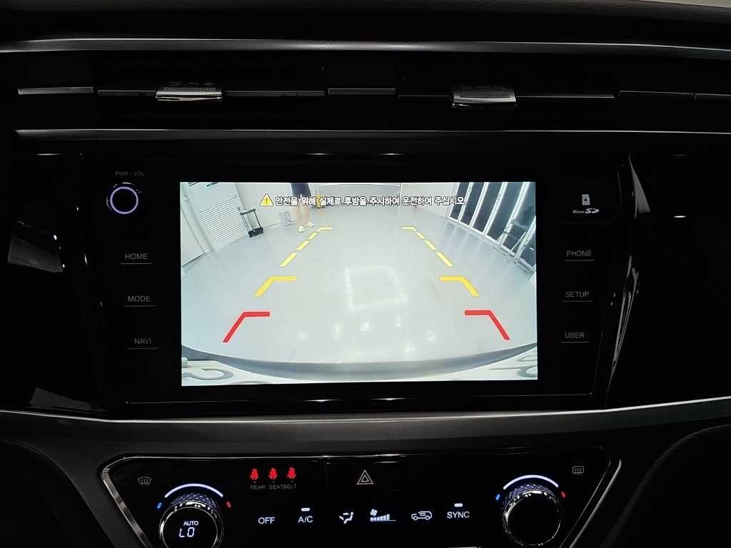 KG모빌리티(쌍용) 코란도 뷰티풀코란도 2WD 디젤 1.6 C5 플러스 이미지 15